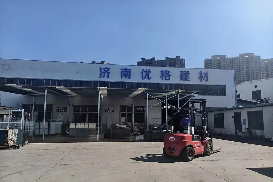 济南优格建材有限公司生产车间实景